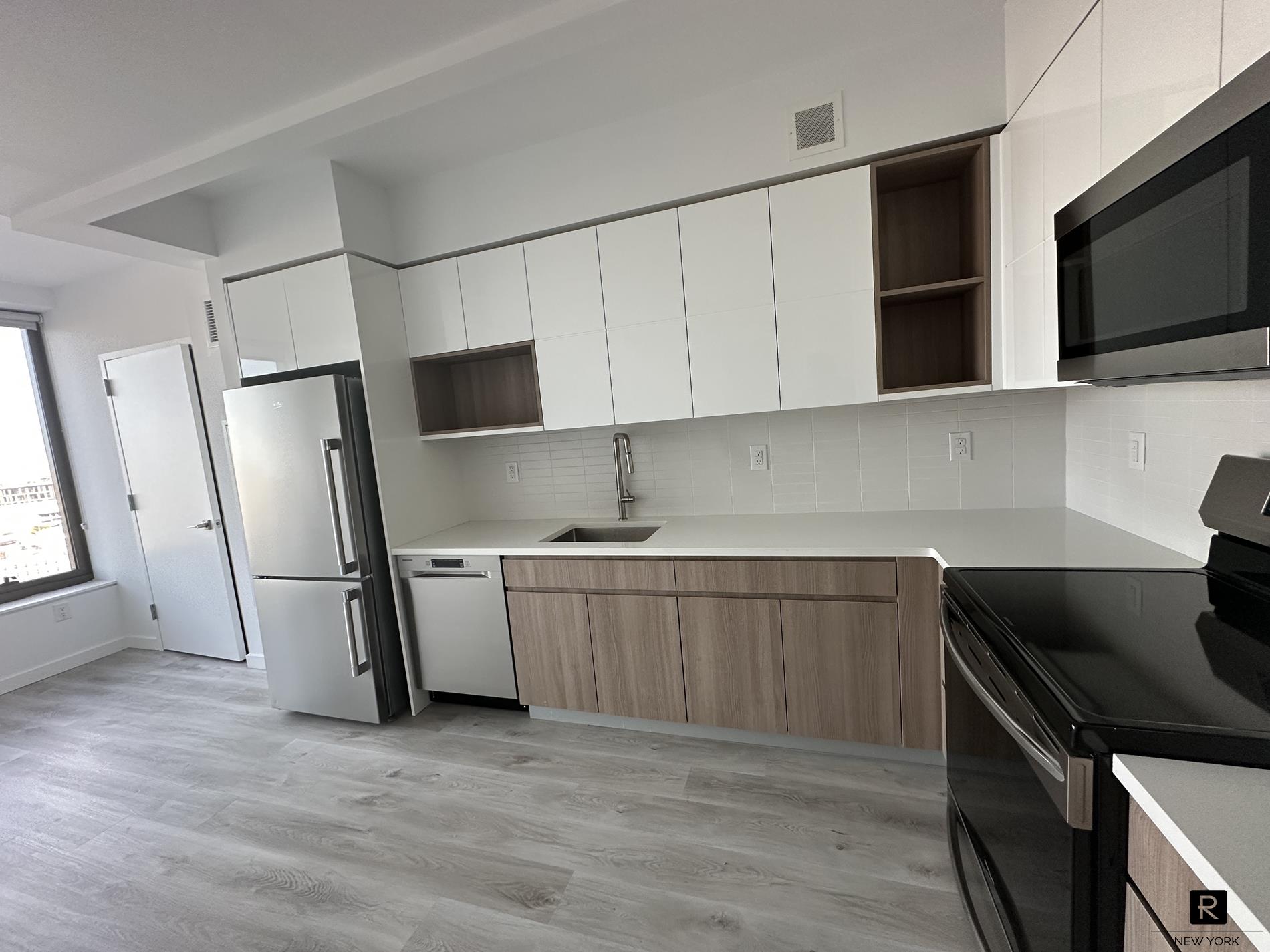 77 Commercial Street Greenpoint Brooklyn NY 11222