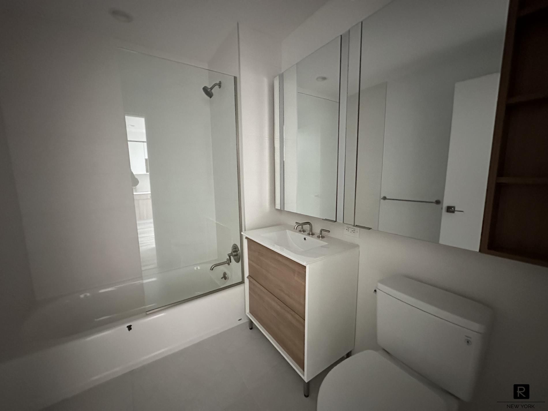 77 Commercial Street Greenpoint Brooklyn NY 11222