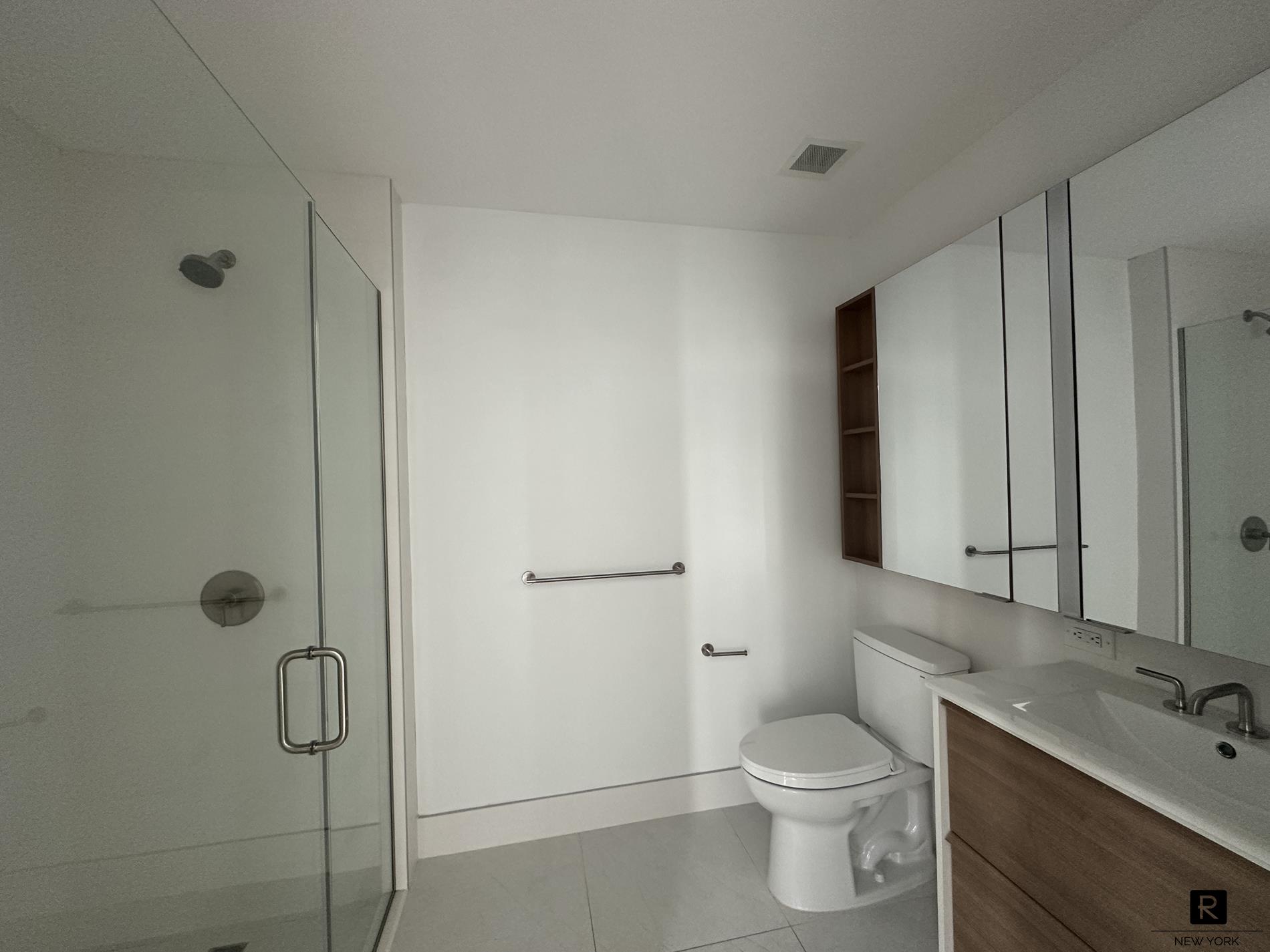 87 Commercial Street Greenpoint Brooklyn NY 11222