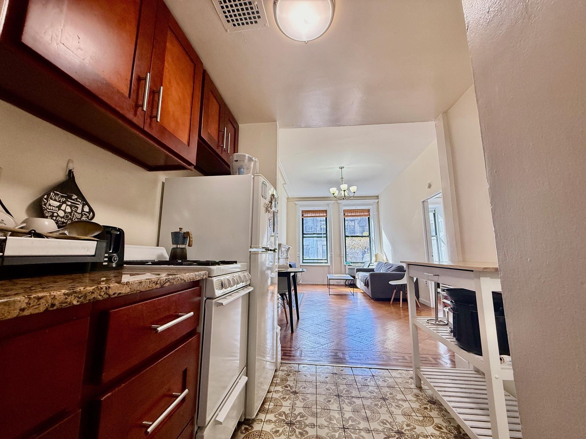 39 West 75th Street Upper West Side New York NY 10023