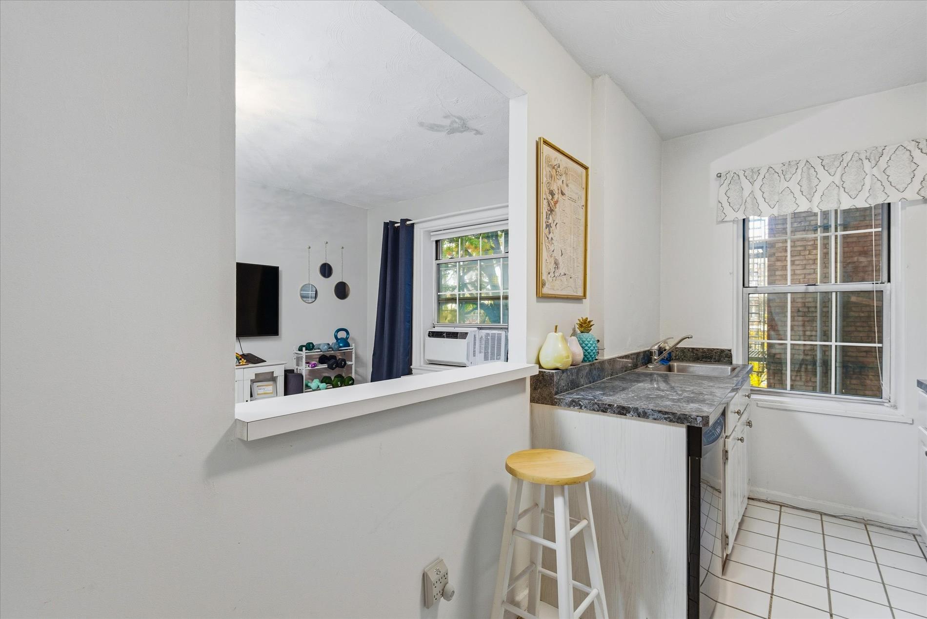 56-05 31st Avenue Woodside Queens NY 11377