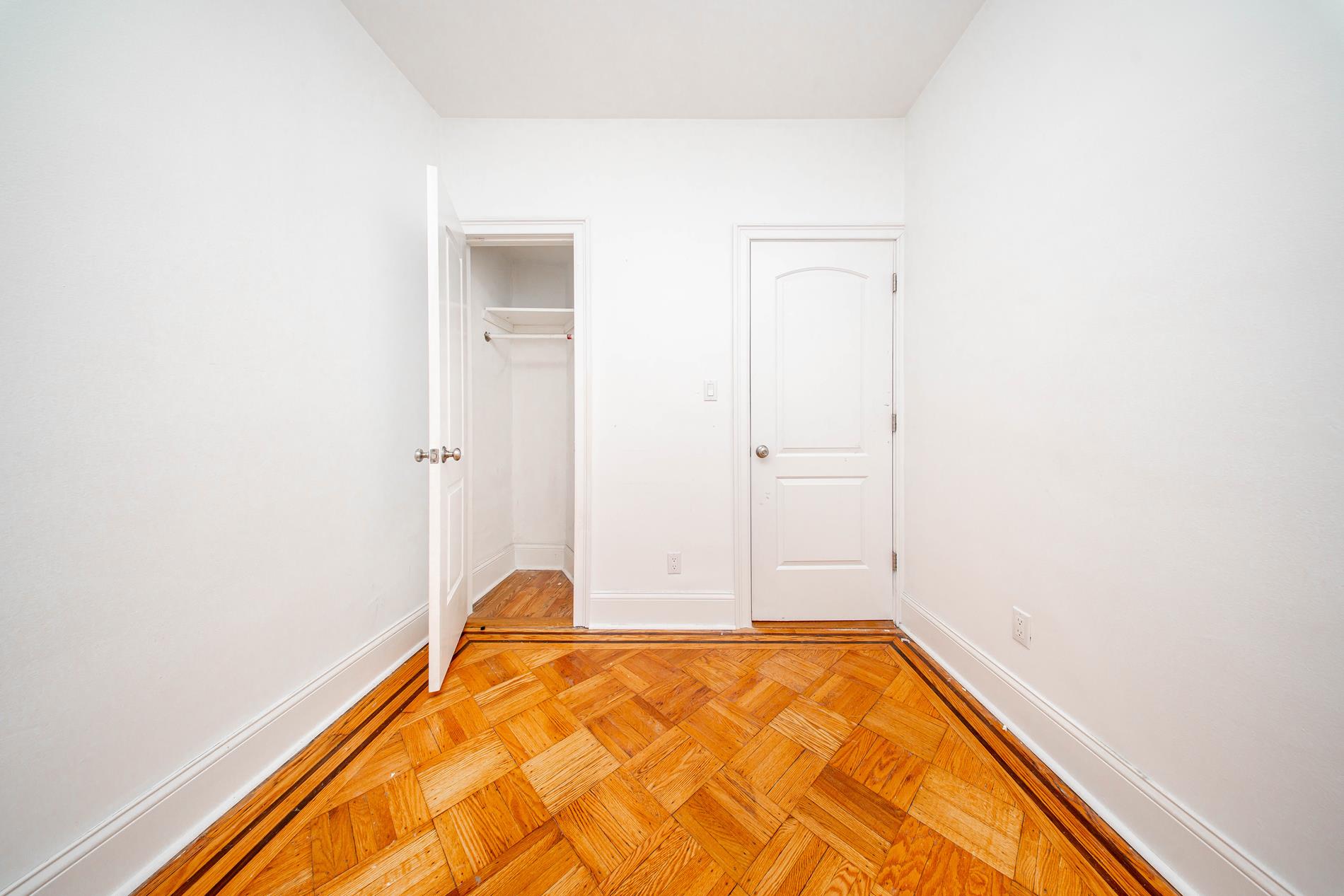 23-42 Crescent Street 1 Astoria Queens NY 11105