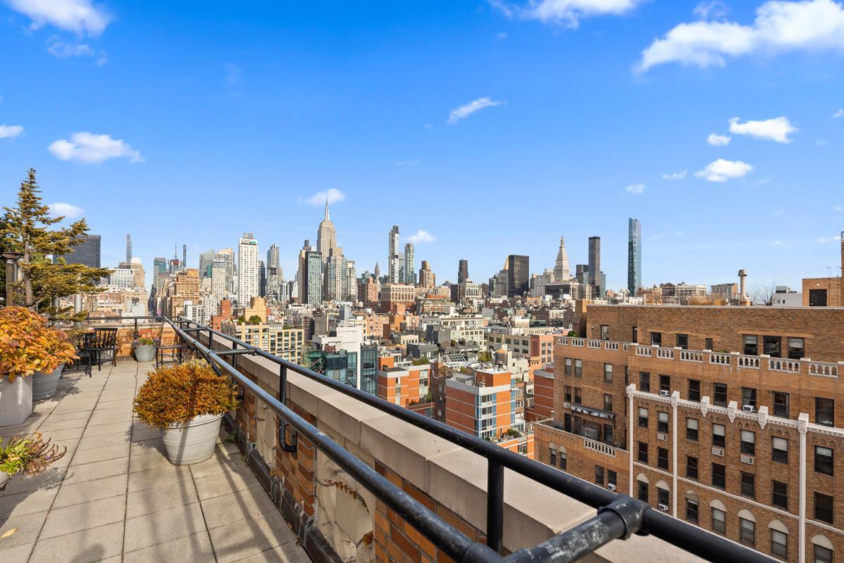 201 West 16th Street Chelsea New York NY 10011