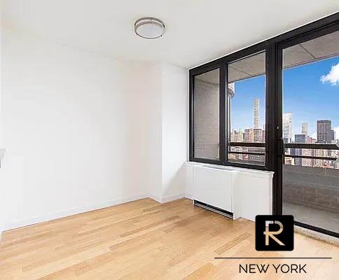 330 East 38th Street Murray Hill New York NY 10016