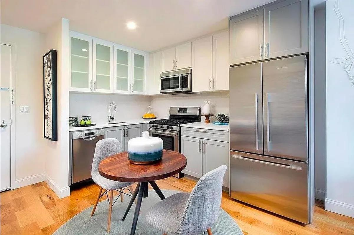 490 Myrtle Avenue 2-P Clinton Hill Brooklyn NY 11205