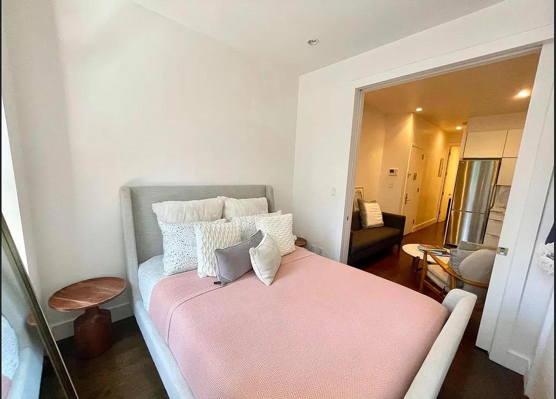 440 Tenth Avenue 3-FS Clinton New York NY 10001