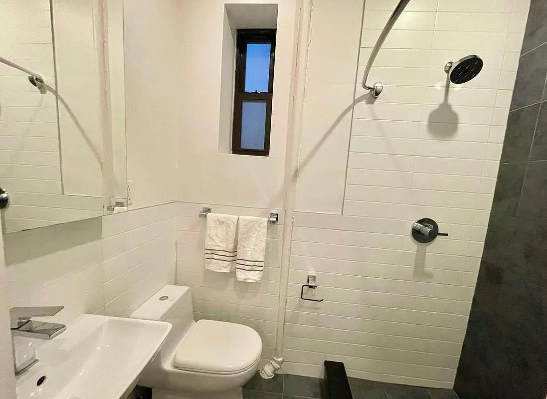 440 Tenth Avenue 3-FS Clinton New York NY 10001