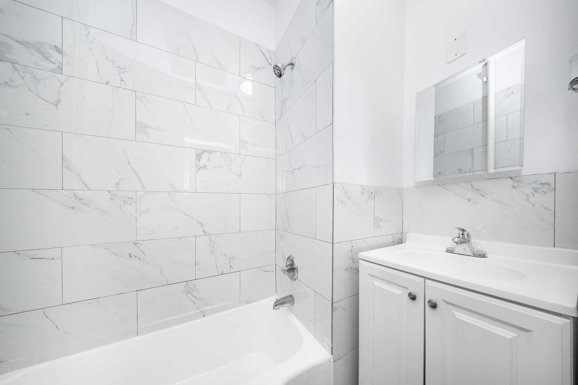 90-04 Jamaica Avenue 2 Woodhaven Woodhaven NY 11421