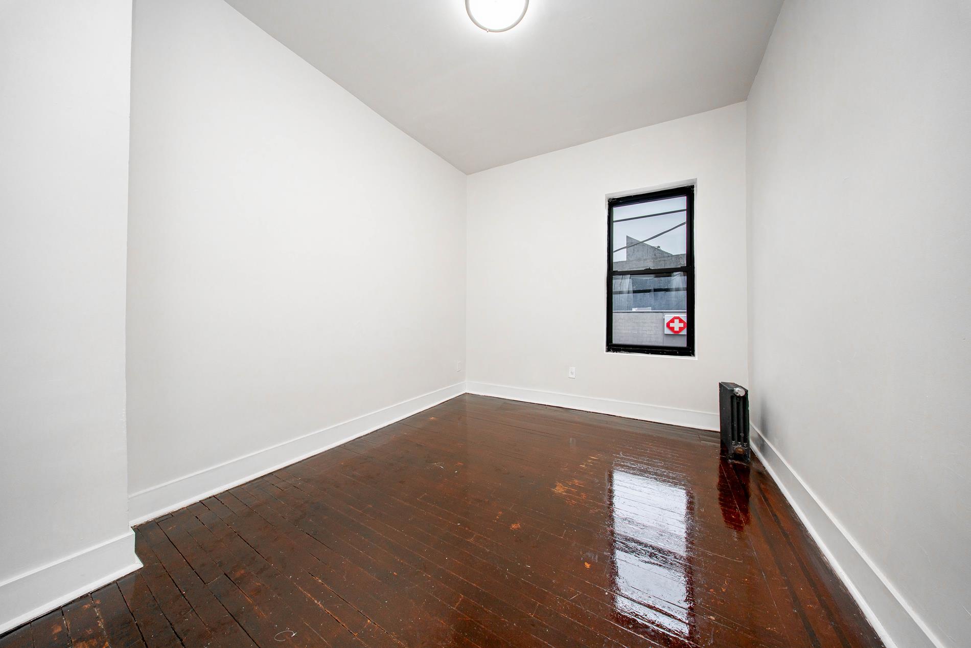 90-04 Jamaica Avenue 2 Woodhaven Woodhaven NY 11421