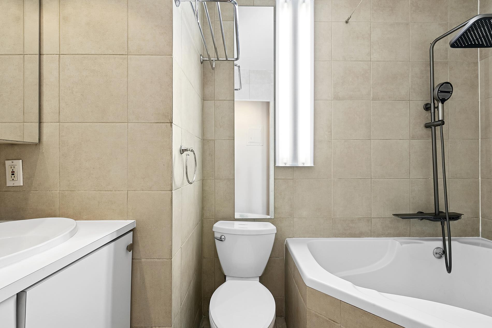 200 East 84th Street Upper East Side New York NY 10028