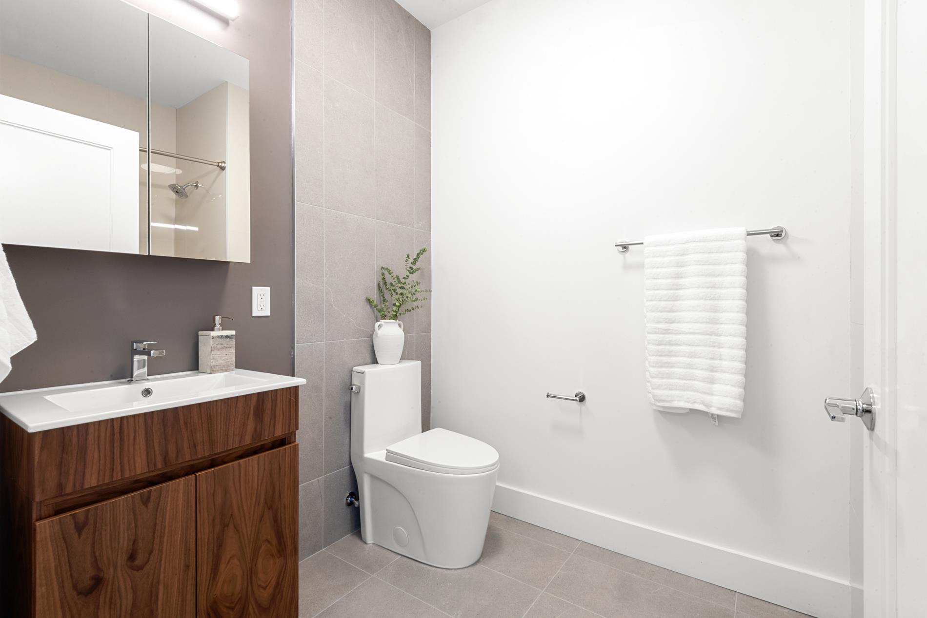 200 Monticello Avenue 5069 Jersey City Jersey City NJ 07304