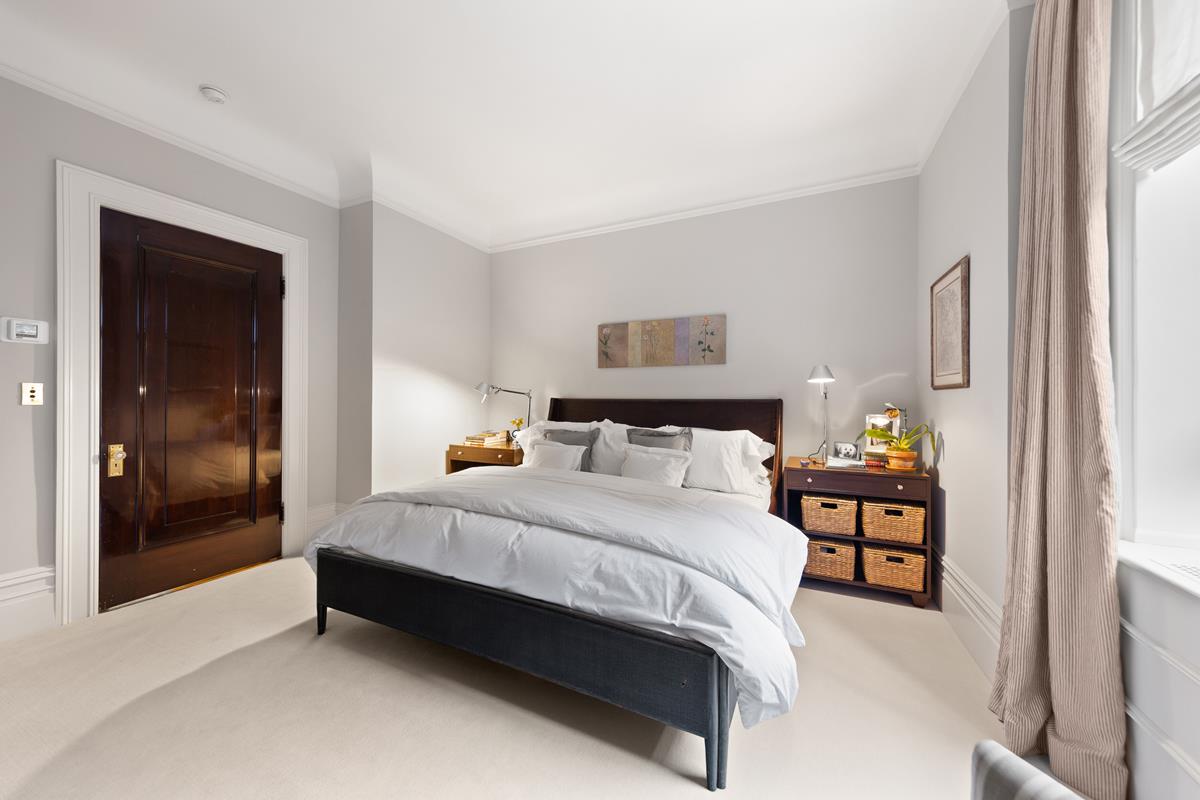 50 Central Park West 5-CD Upper West Side New York NY 10023