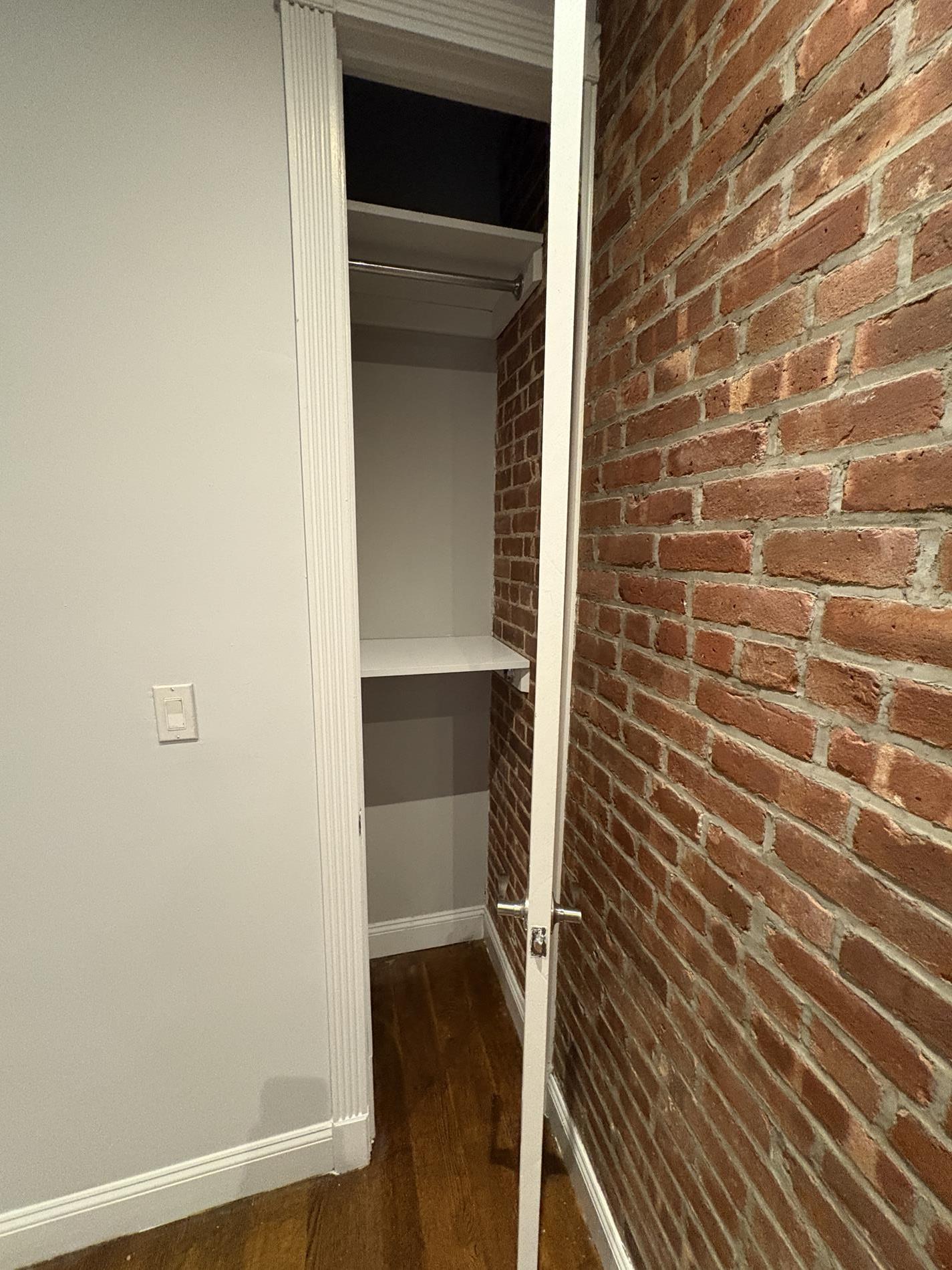 724 Tenth Avenue 3B Midtown West New York NY 10019