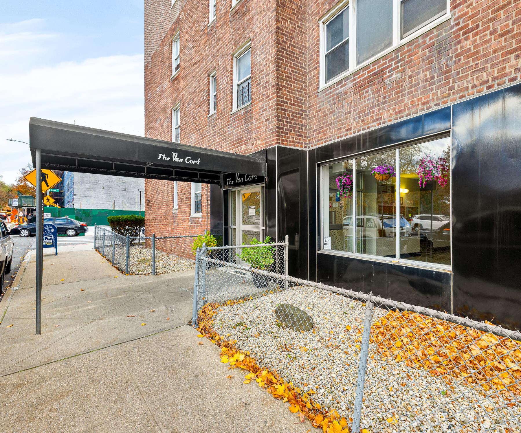 180 Van Cortlandt Park South 4-H Riverdale Bronx NY 10463