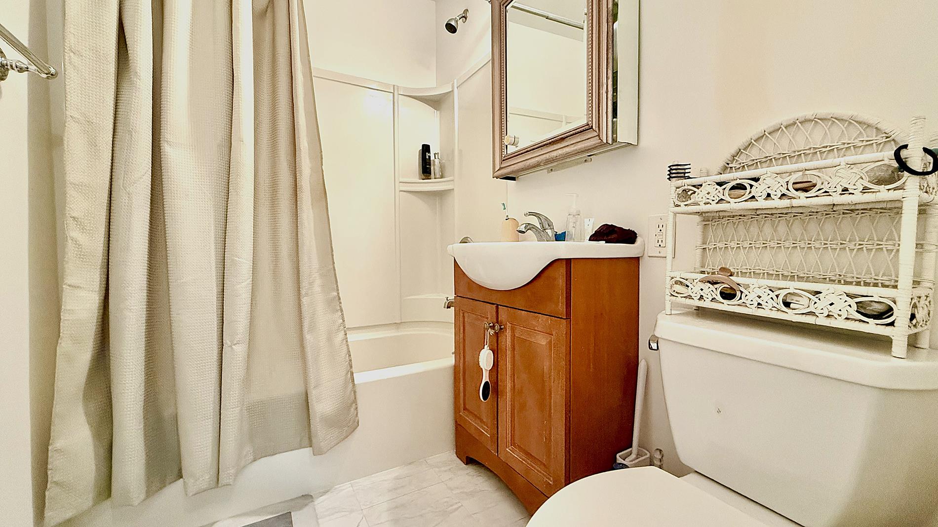 376 Broadway 7-C Tribeca New York NY 10013