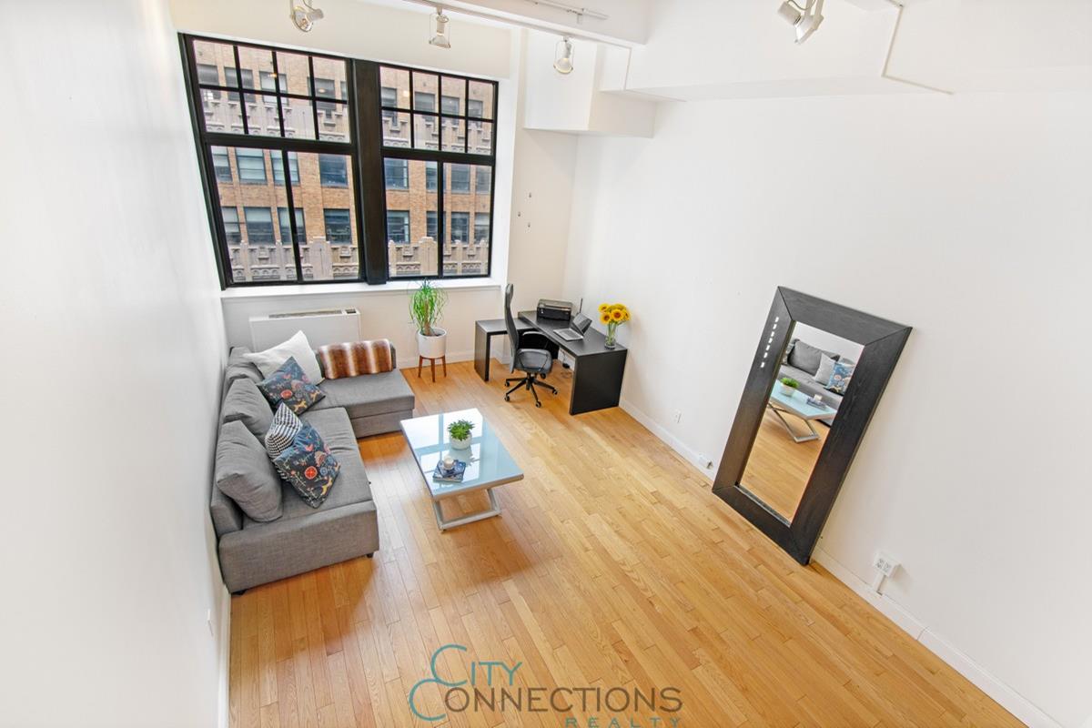 310 East 46th Street 11-D Turtle Bay New York NY 10017