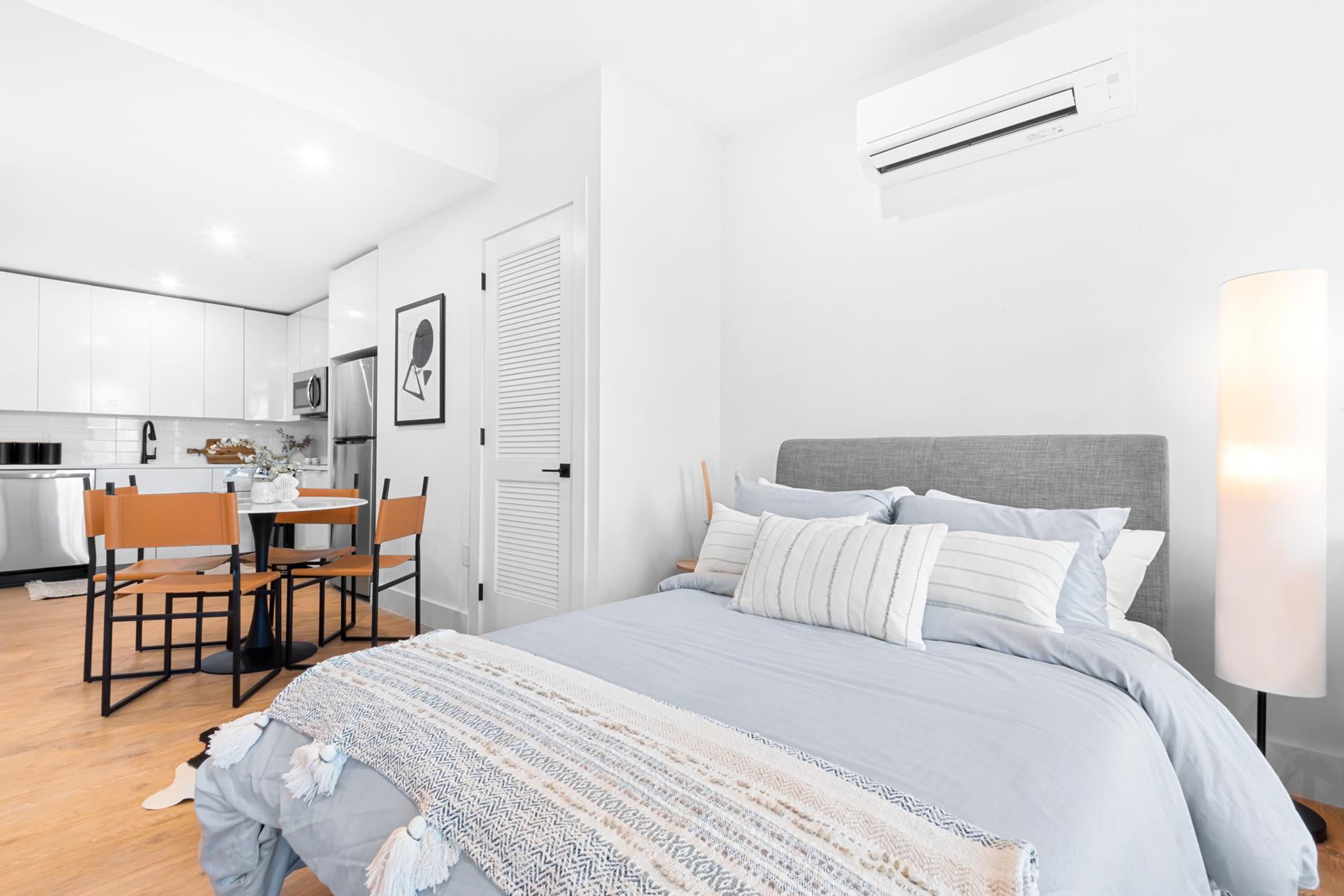 669 Bergen Avenue 6063 Jersey City Jersey City NJ 07304