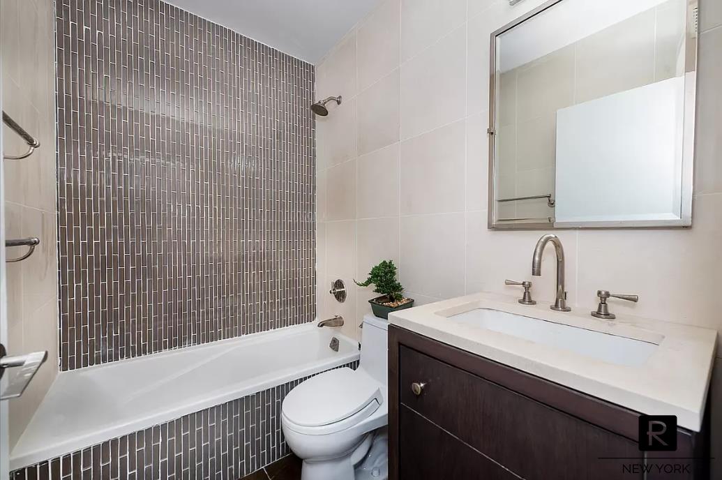 212 East 47th Street Midtown East New York NY 10017