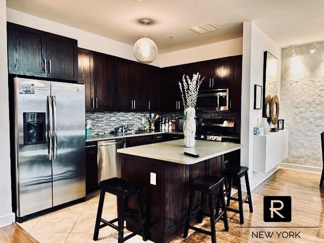 90 Bay Street Landing 8-D St. George Staten Island NY 10301