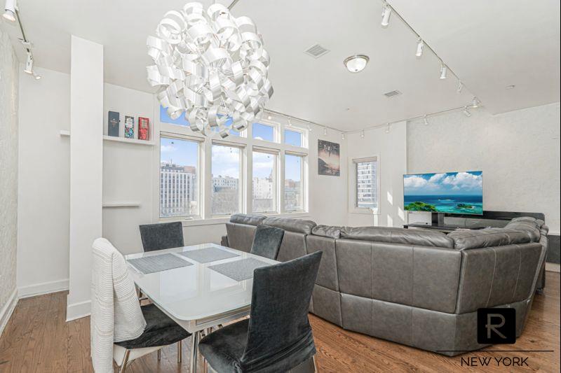 90 Bay Street Landing St. George Staten Island NY 10301