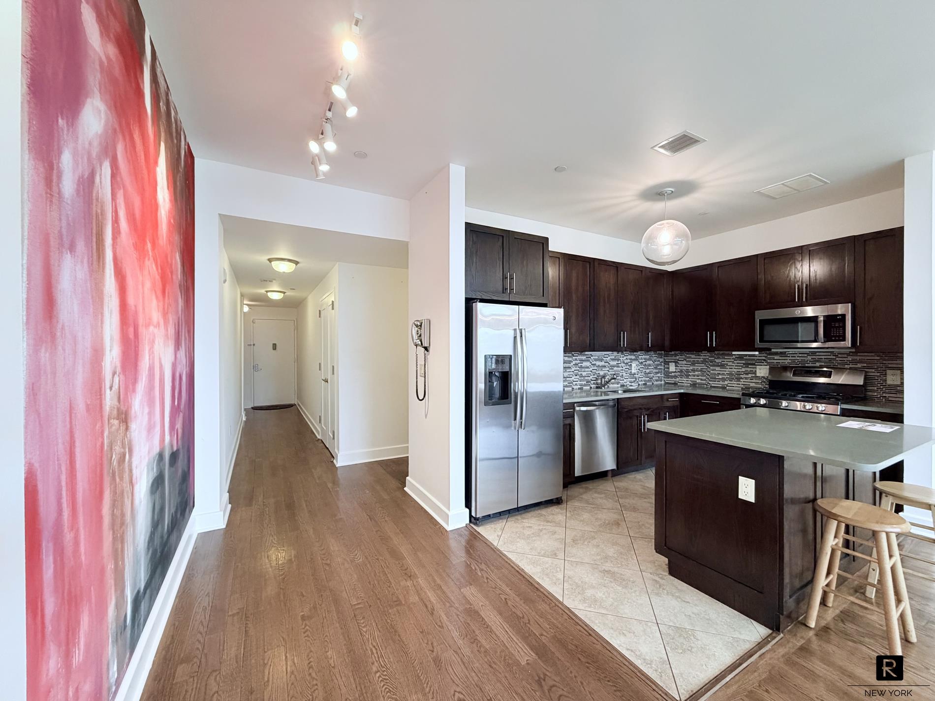90 Bay Street Landing 8-D St. George Staten Island NY 10301
