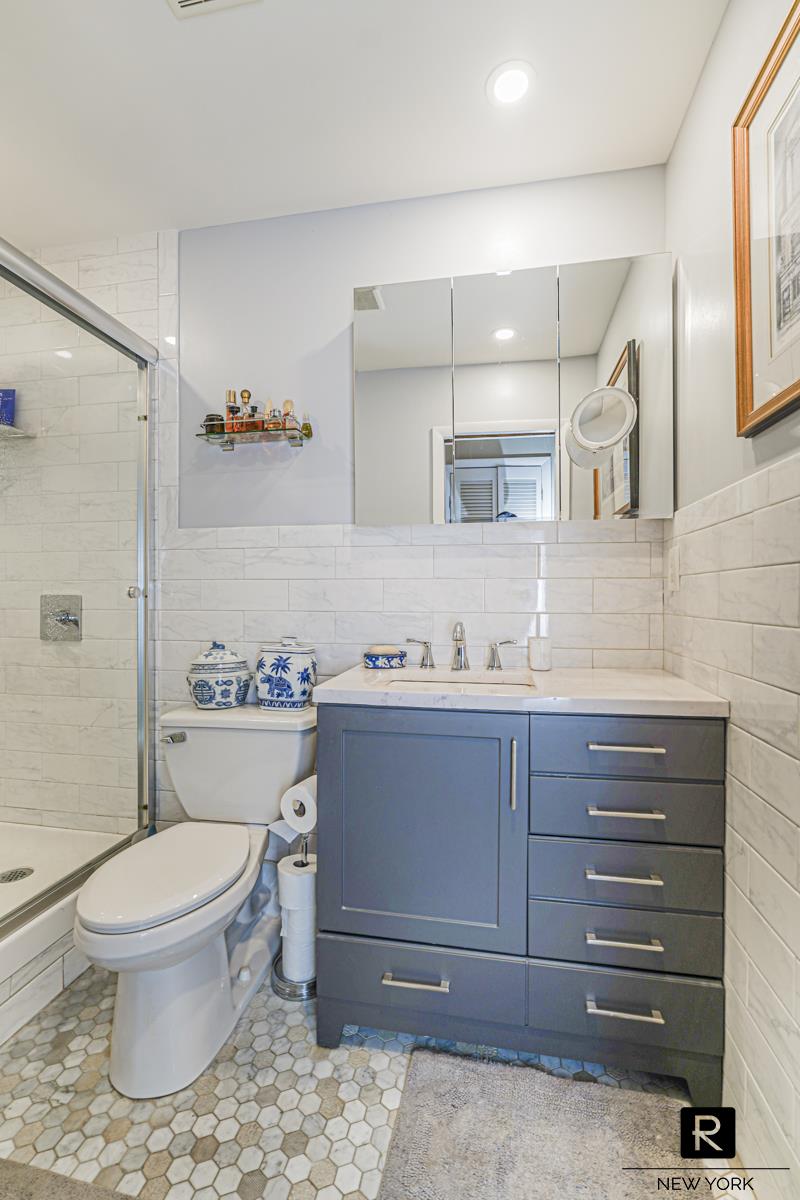 10 Bay Street Landing St. George Staten Island NY 10301