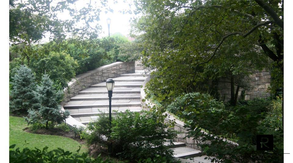 520 East 81st Street Upper West Side New York NY 10028