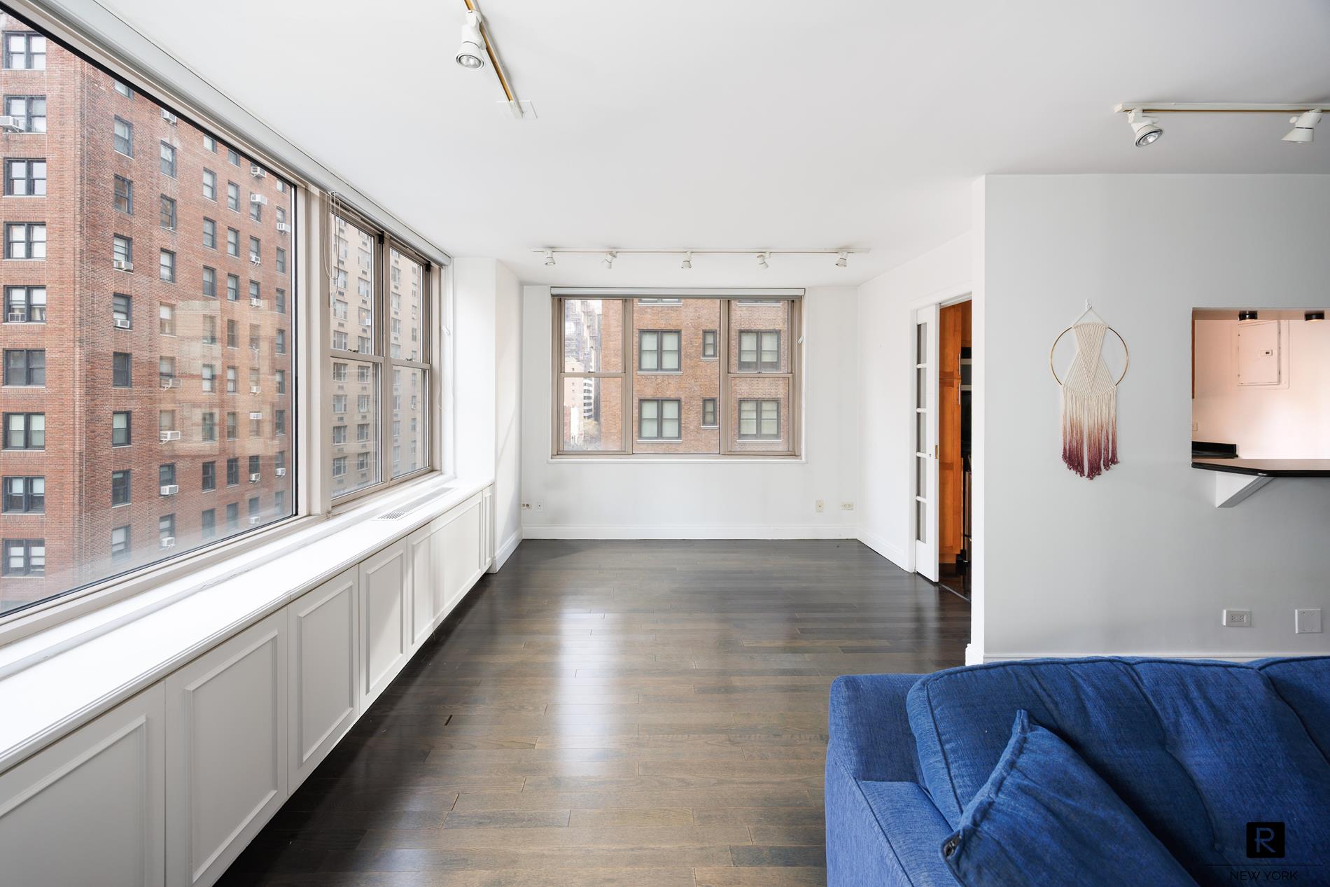 137 East 36th Street Murray Hill New York NY 10016