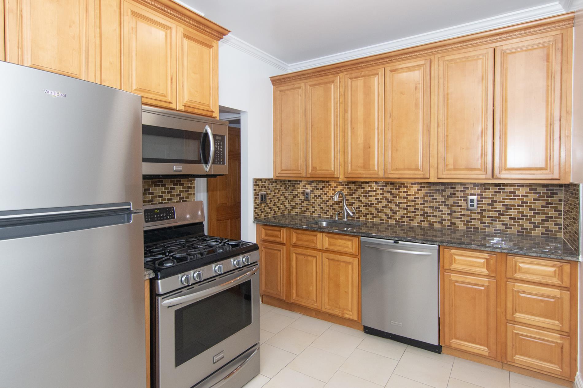 35-24 33rd Street 6 Long Island City Queens NY 11106