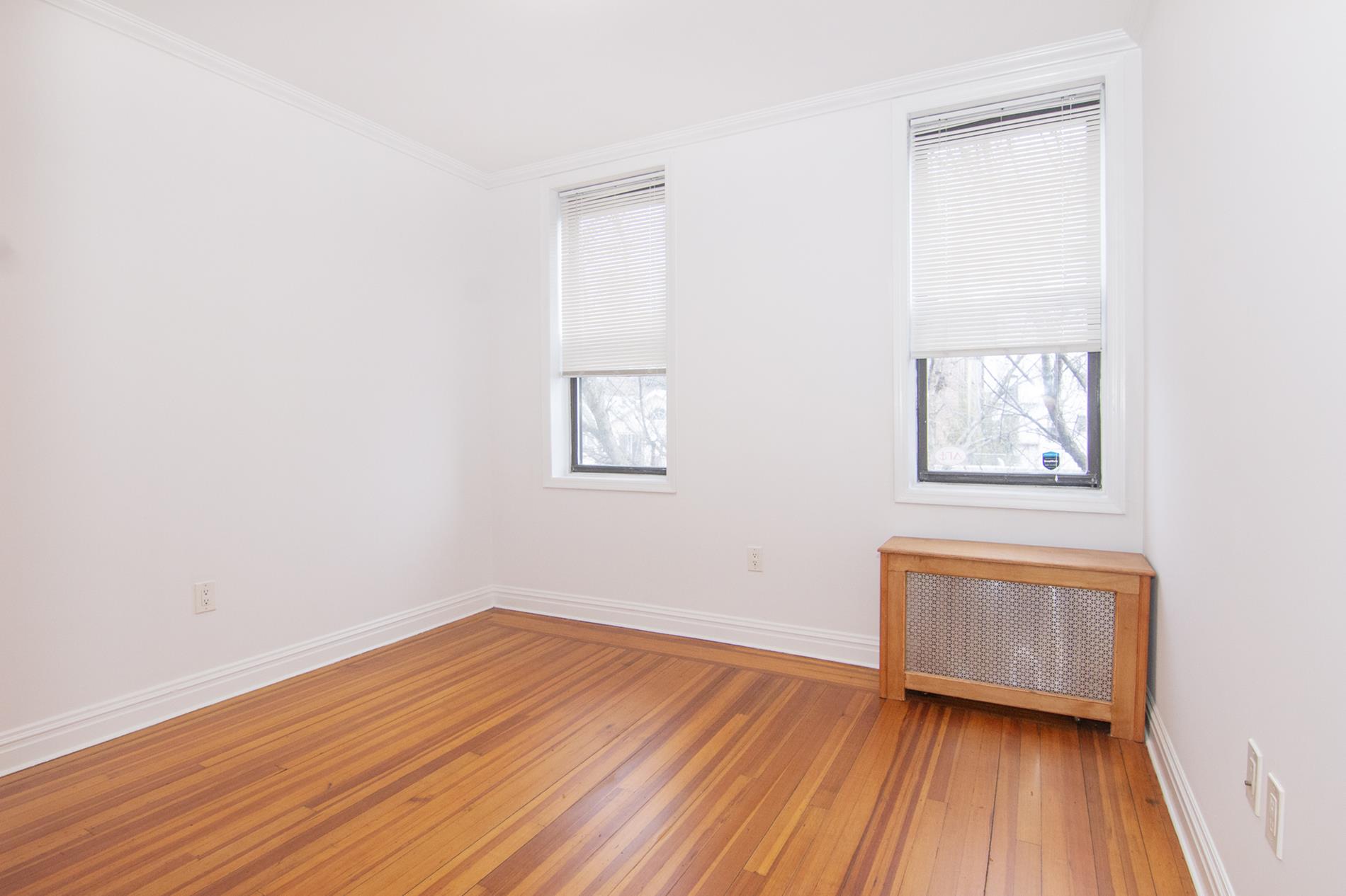 35-24 33rd Street 6 Long Island City Queens NY 11106