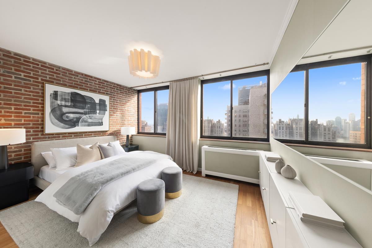 250 East 40th Street 30-F Murray Hill New York NY 10016