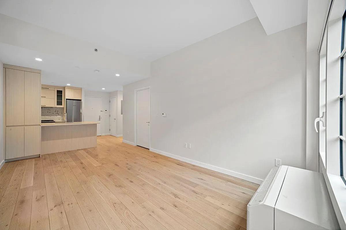 555 Waverly Avenue 3-X Clinton Hill Brooklyn NY 11238