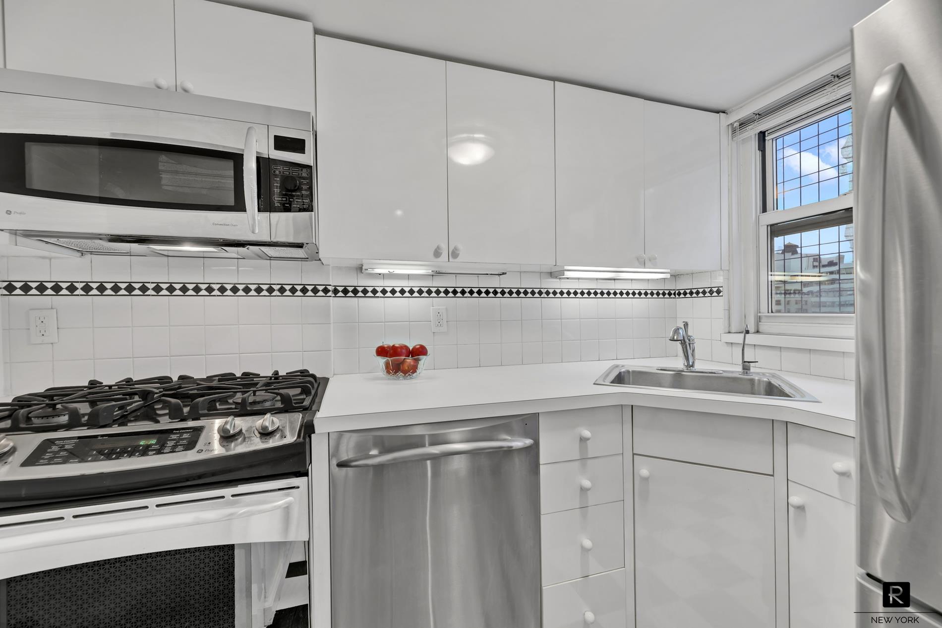 153 East 57th Street Midtown East New York NY 10022