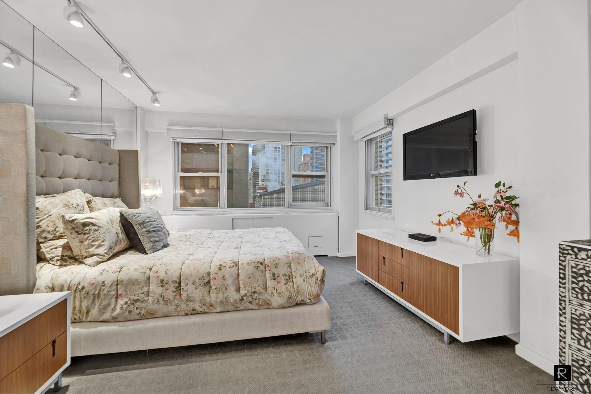 153 East 57th Street Midtown East New York NY 10022