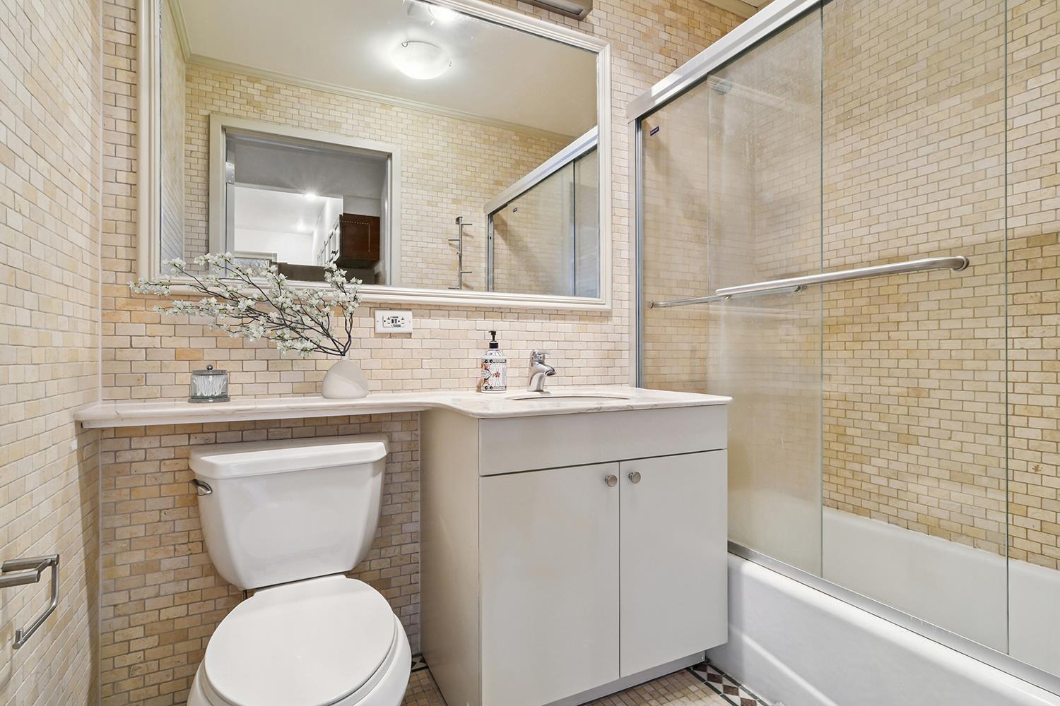 1635 Lexington Avenue East Harlem New York NY 10030