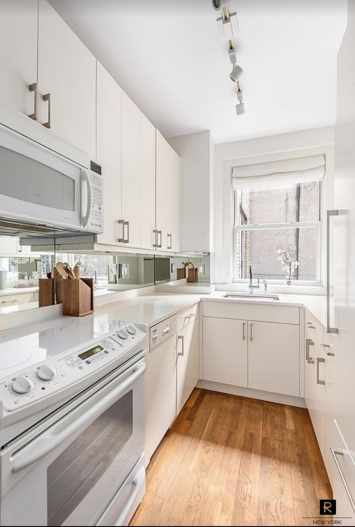 40 West 55th Street Midtown West New York NY 10019