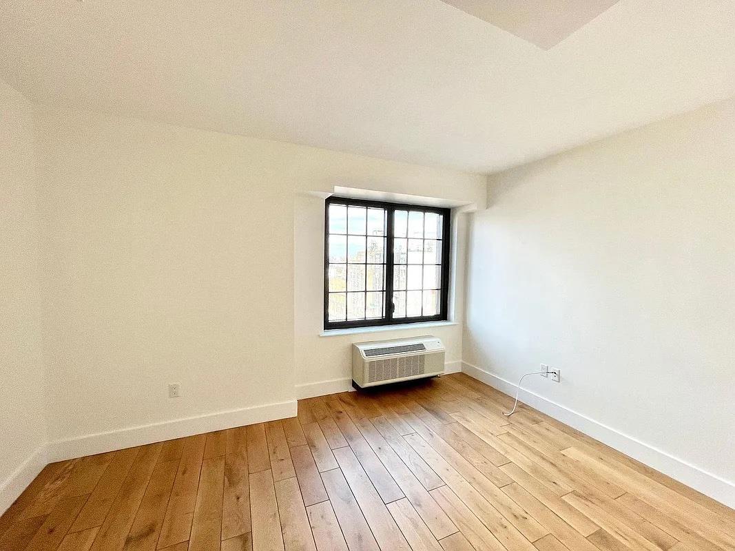 555 Waverly Avenue 6G Clinton Hill Brooklyn NY 11238