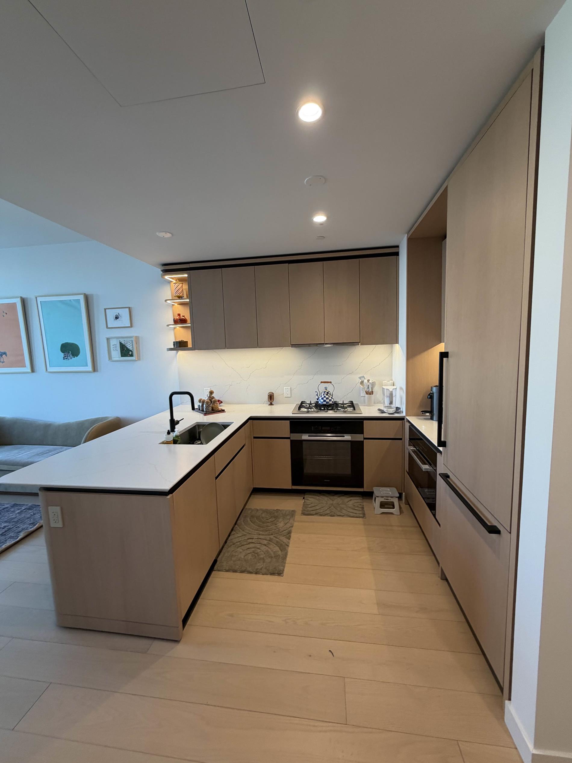 480 Kent Avenue 16-D Williamsburg Brooklyn NY 11249