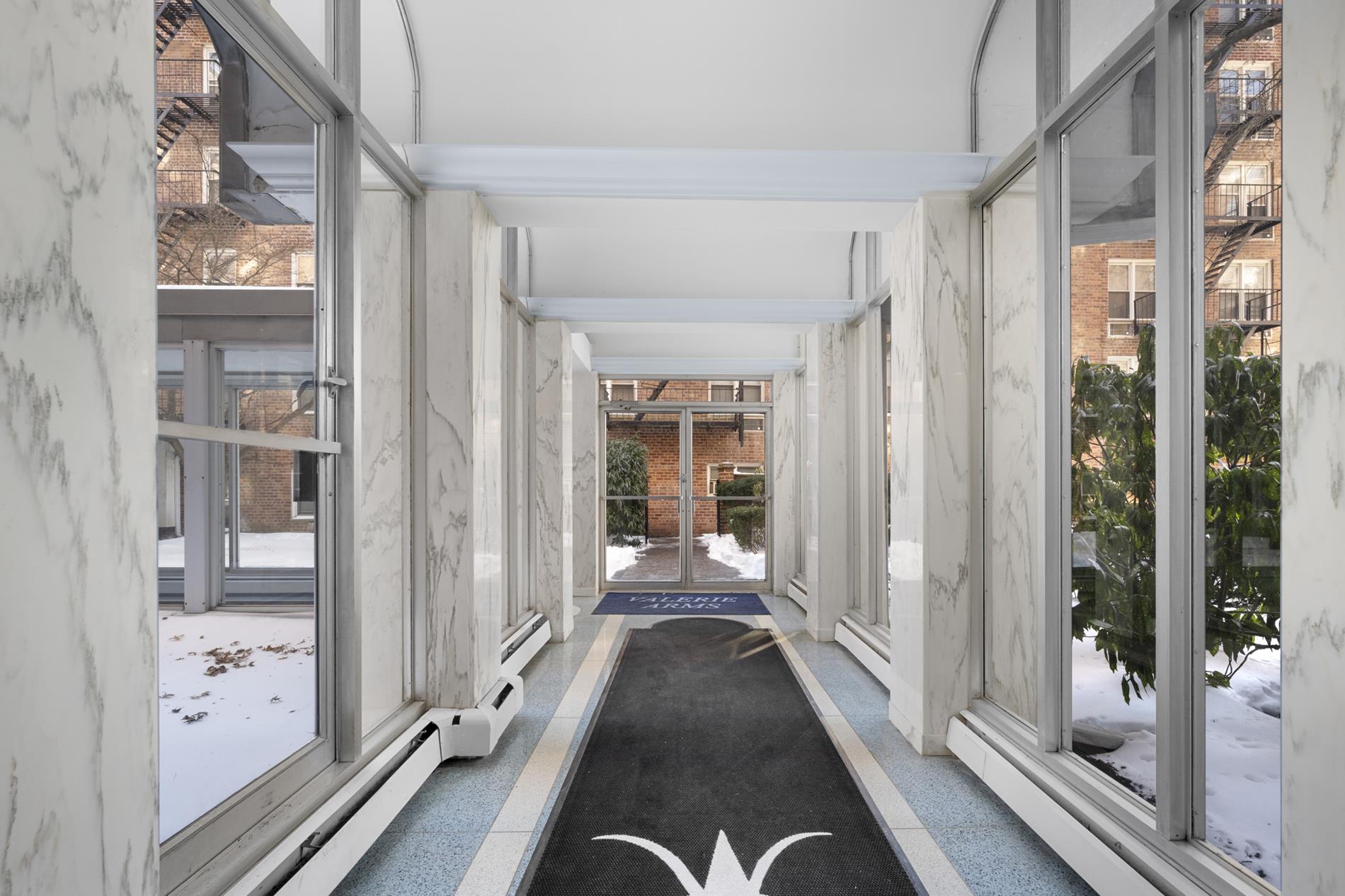 54-40 Little Neck Parkway 6-G Douglaston Queens NY 11362