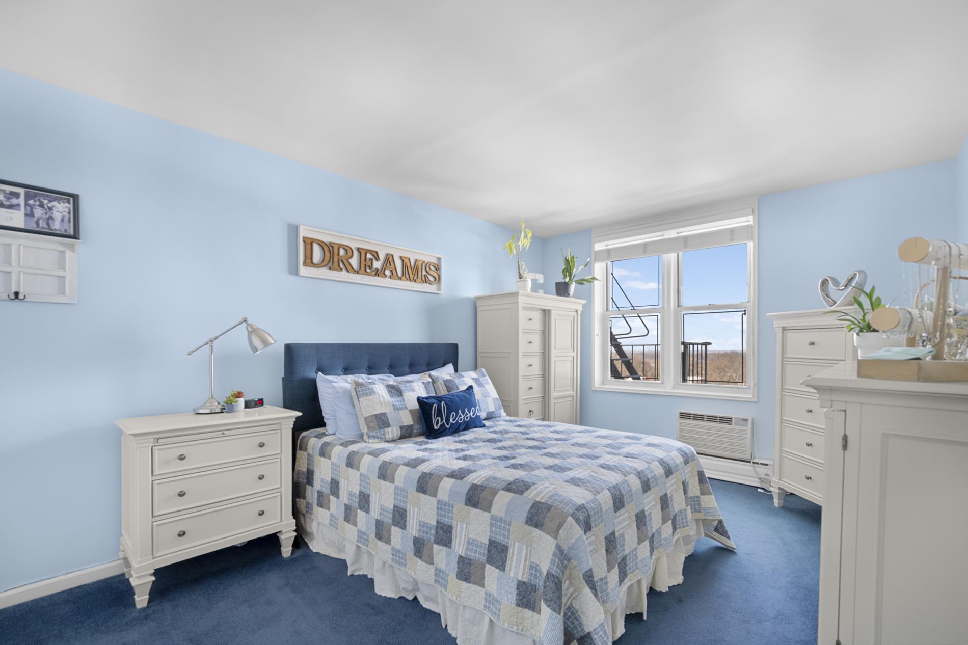 54-40 Little Neck Parkway 6-G Douglaston Queens NY 11362