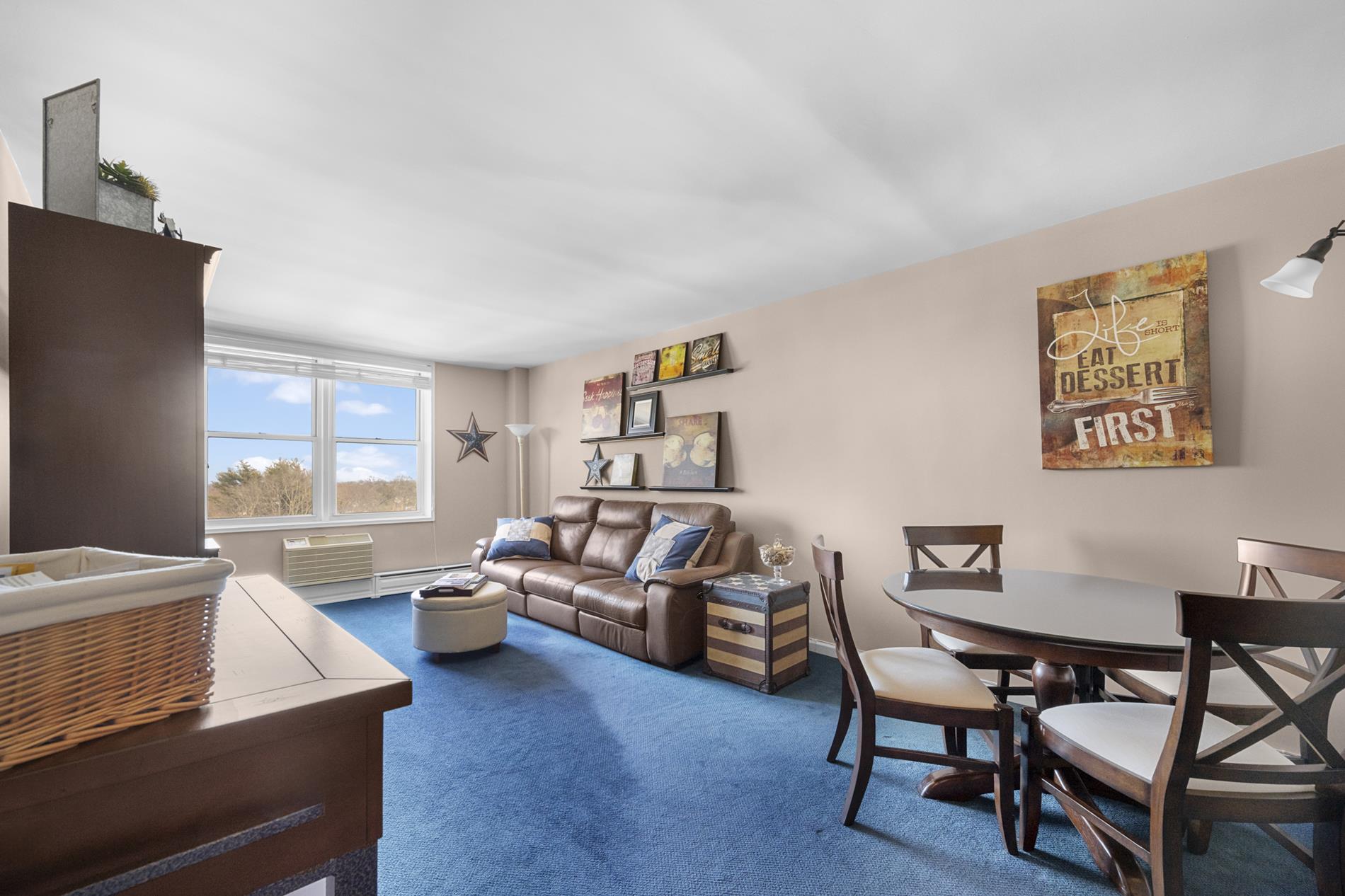 54-40 Little Neck Parkway 6-G Douglaston Queens NY 11362