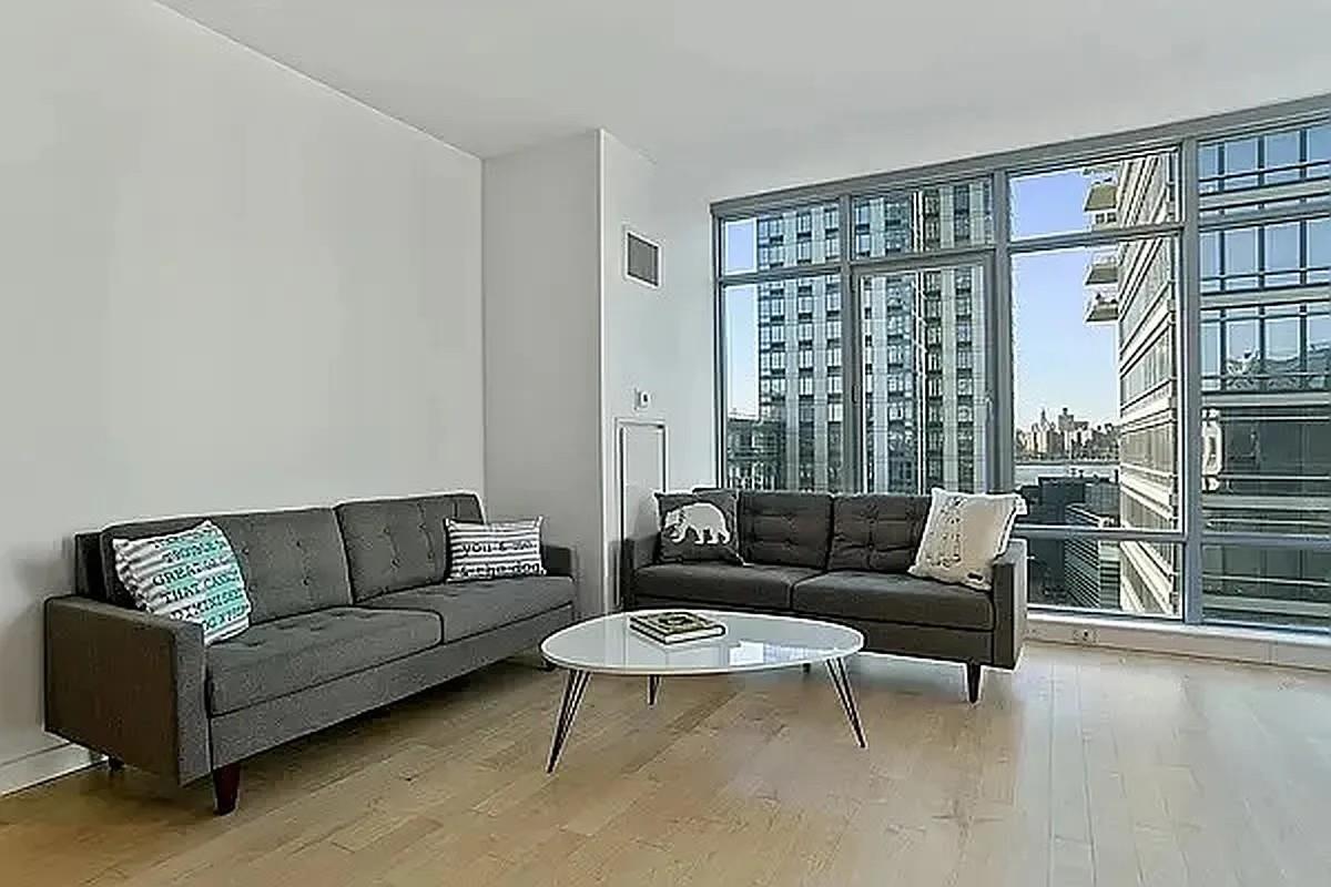 1 Northside Piers 5-B Williamsburg Brooklyn NY 11249