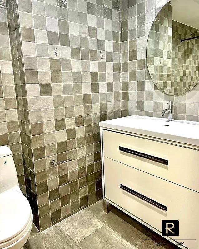 220 East 30th Street Kips Bay New York NY 10016