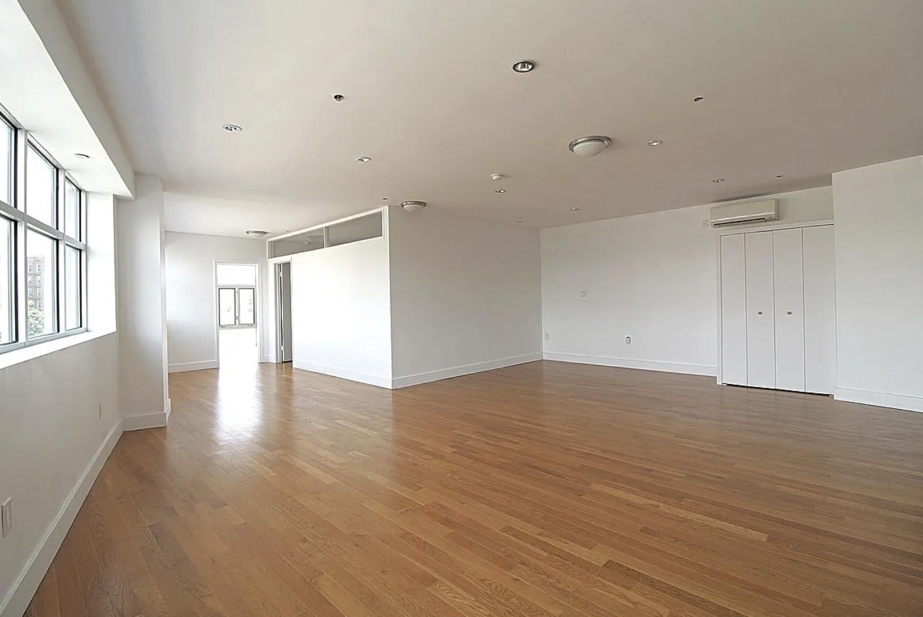 90-02 Queens Blvd. 321 Elmhurst Queens NY 11373