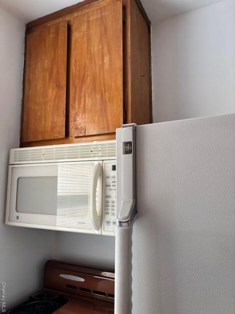 209-10 41st Avenue 2-E Bayside Queens NY 11361