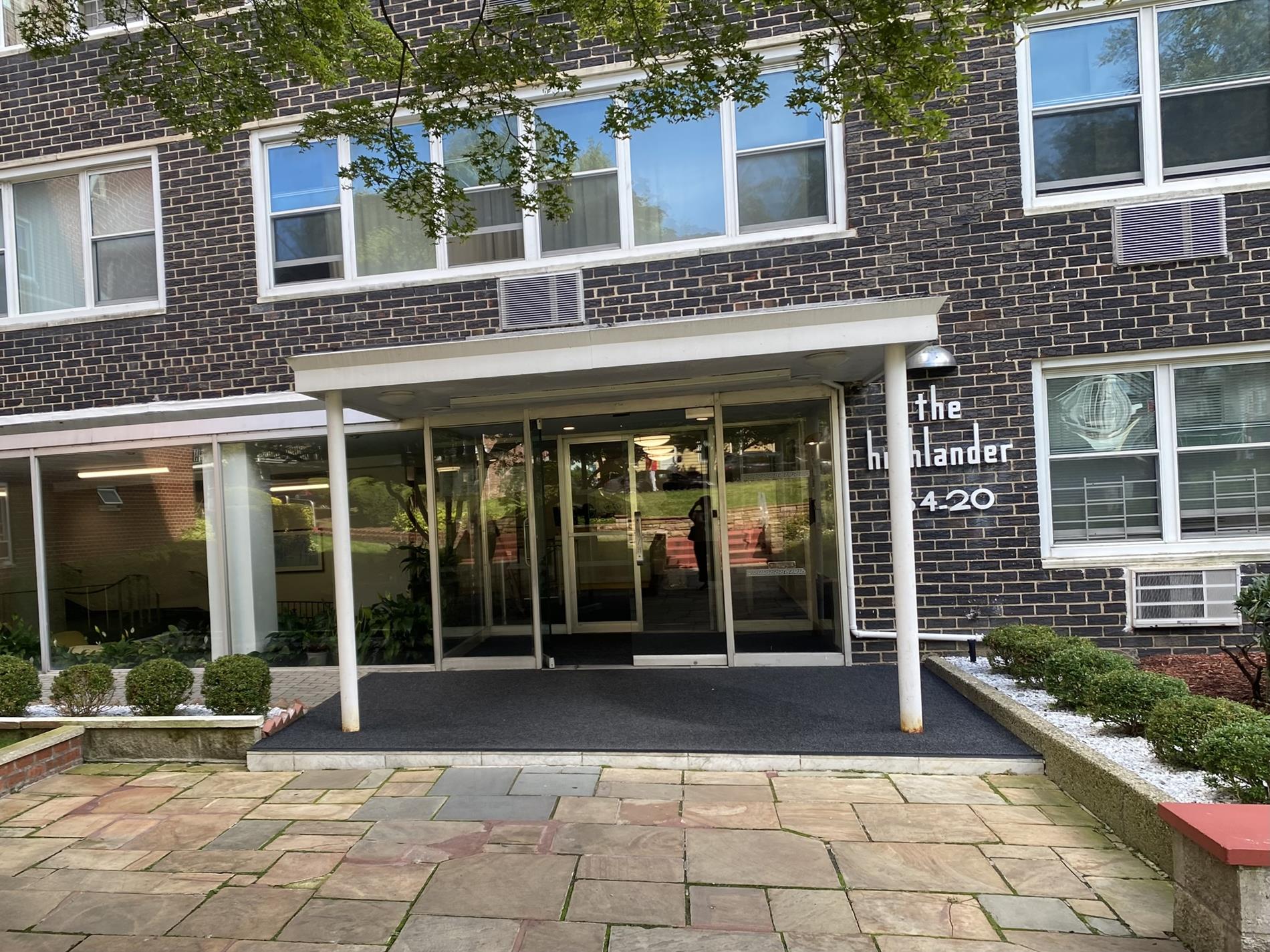 164-20 Highland Avenue Jamaica Hills Queens NY 11432