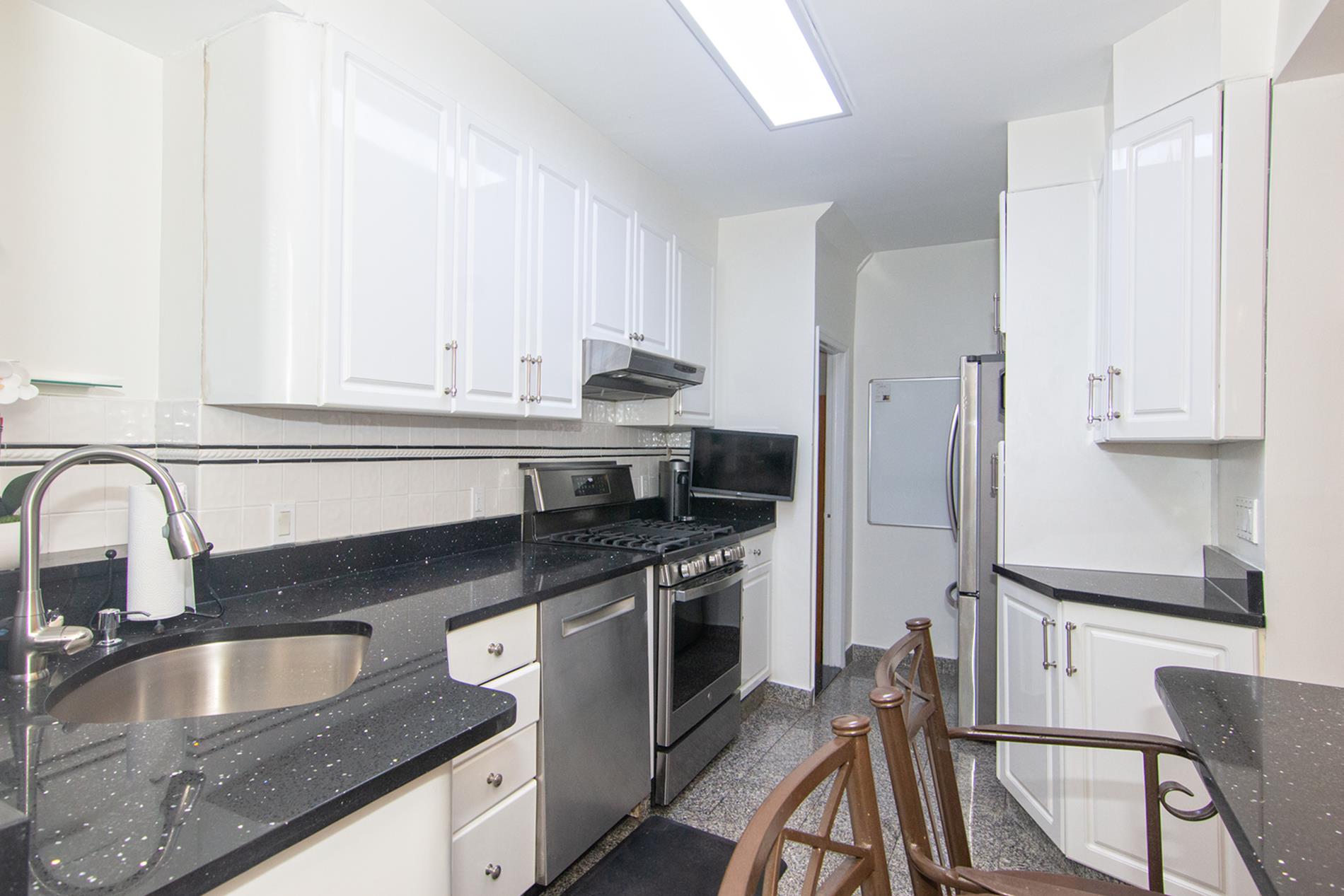 21-32 37th Street DPX Astoria Queens NY 11105