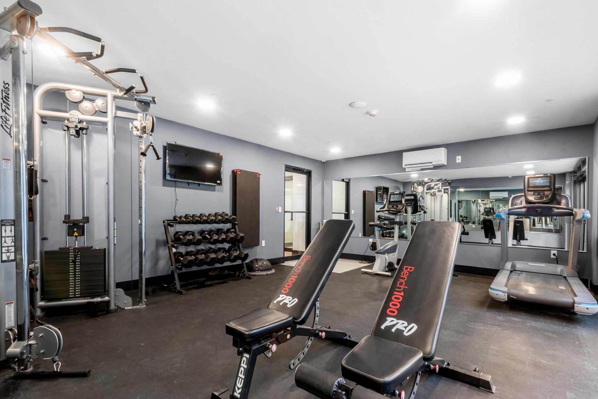 669 Bergen Avenue 4407 Jersey City Jersey City NJ 07304