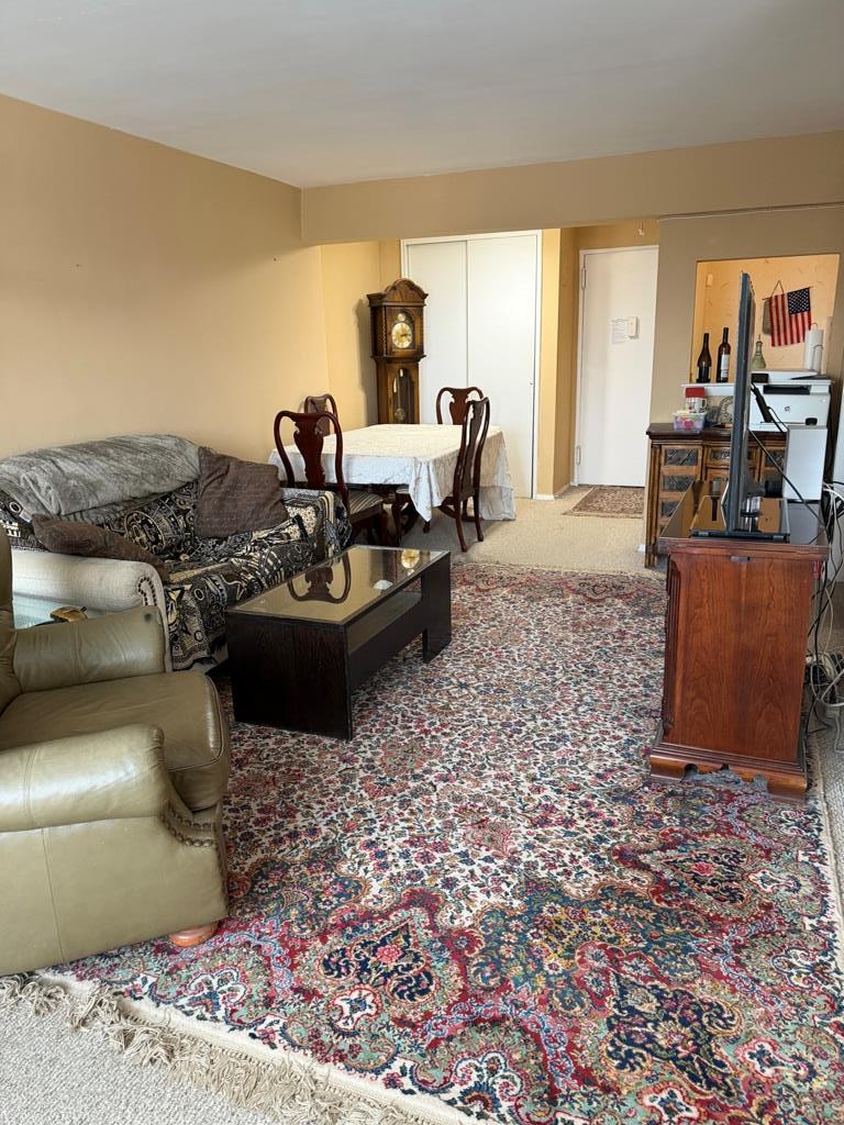 241-20 Northern Blvd. 4-A Douglaston Queens NY 11362