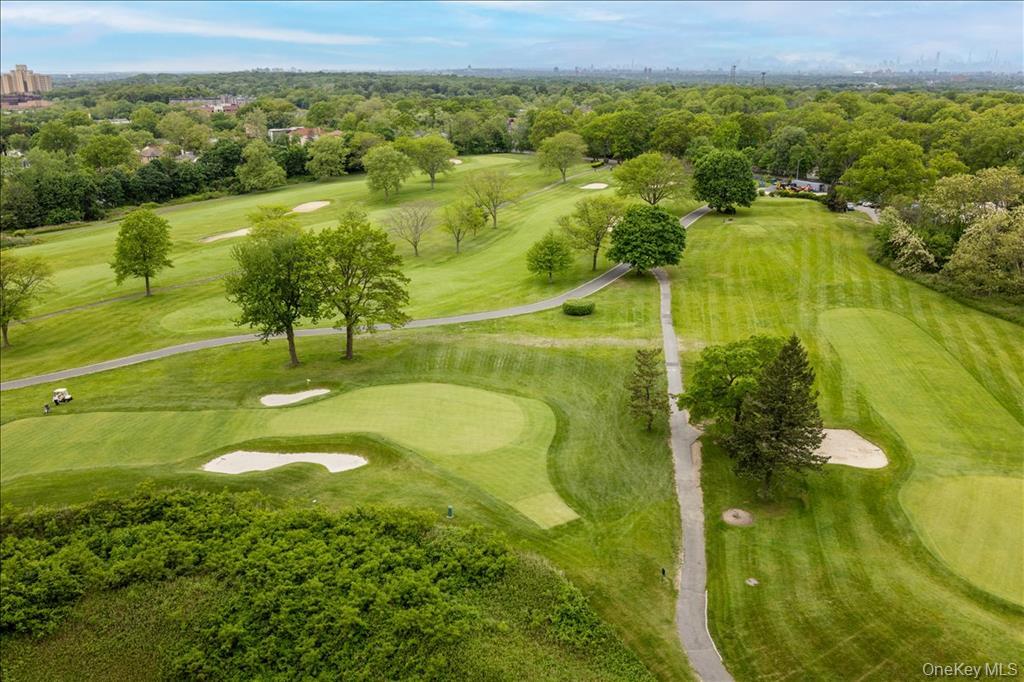 269-10 Grand Central Parkway 1-C Glen Oaks Queens NY 11005